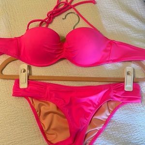 NWOT Victoria secret bikini size s